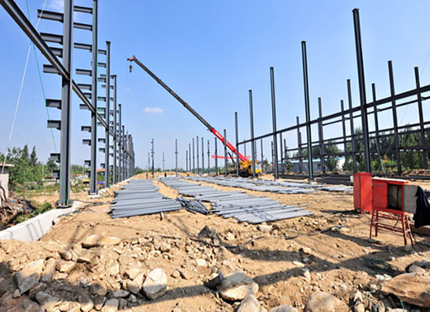 夏季高溫安全施工，通遼鋼結(jié)構(gòu)工程助您輕松應(yīng)對