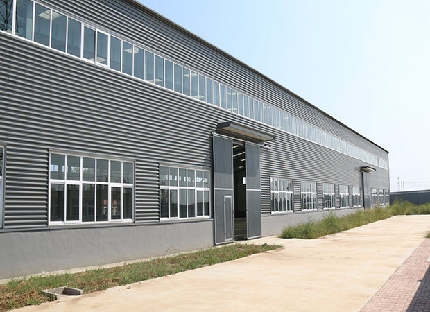 撫順鋼結(jié)構(gòu)廠房建筑如何進行日常維護和保養(yǎng)！?